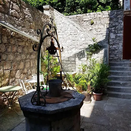 Apartman Old Town Garden *